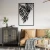 opadajace-liscie-obraz-3d-czarny-sofa