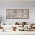 guernica-drewniany-azurowy-obraz-brazowy-jasny-salon