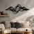czarna-fala-drewniany-obraz-3d-salon-bezowa-sofa